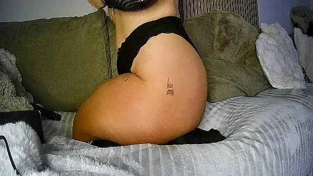 lorenarowena online show from 20, 2, 2026