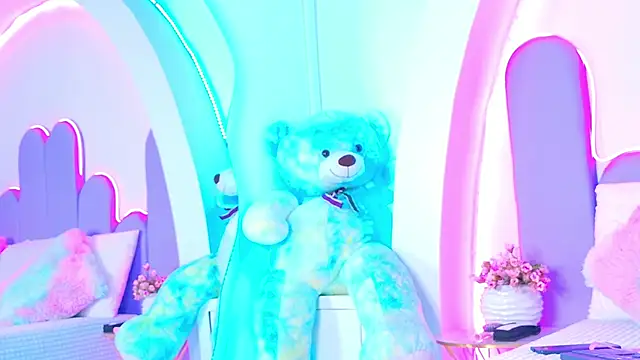 BunnySexyy18 online show from 16, 4, 2026