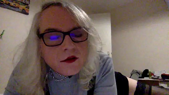 nicohumm online show from 5, 2, 2025