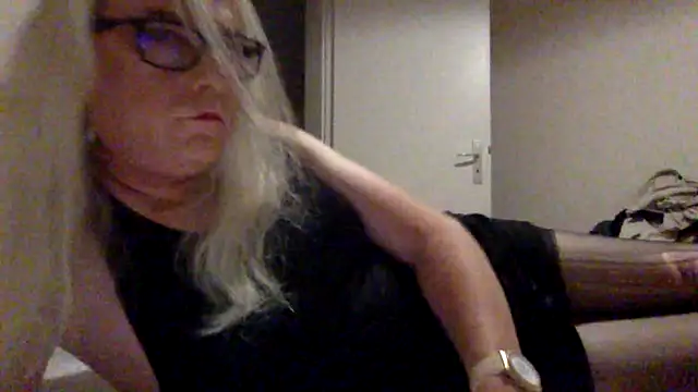 nicohumm online show from 5, 6, 2026