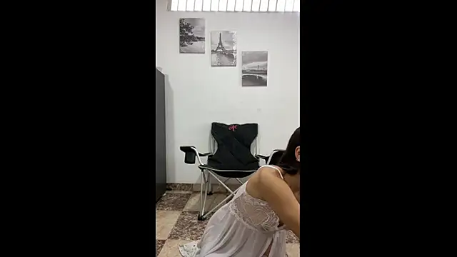 Snapshot of Romeoandjulietta chatting on 24, 11, 2025 Romeoandjulietta online show from 24, 11, 2025