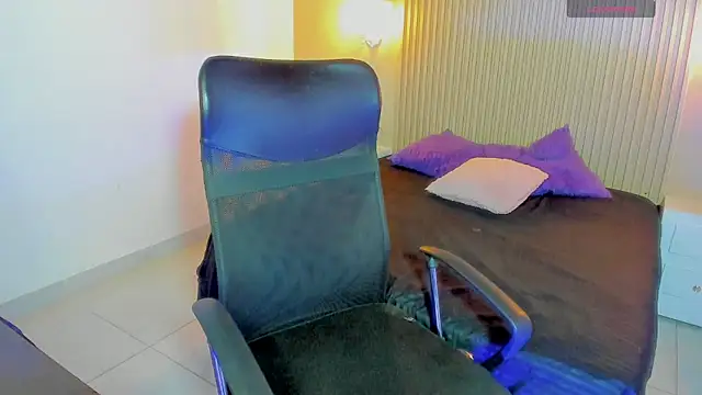 SashaSmithh1 online show from 9, 11, 2025