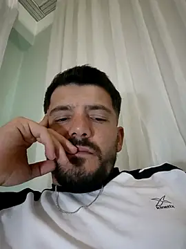 Snapshot of Cekiyorum__Gulumse chatting on 9, 11, 2025 Cekiyorum Gulumse online show from 9, 11, 2025