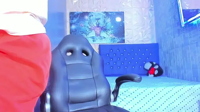 Snapshot of ElanGiraldo chatting on 3, 7, 2026 ElanGiraldo online show from 3, 7, 2026