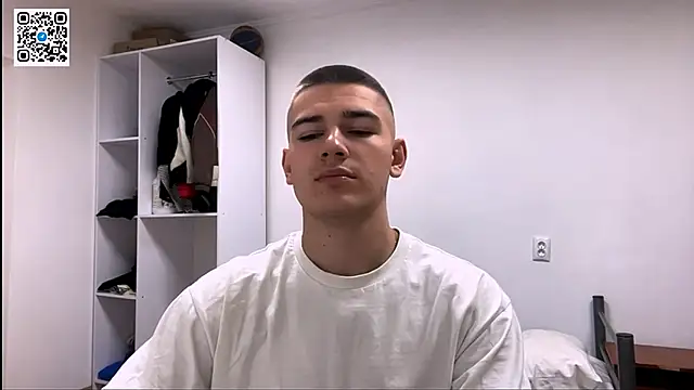 Snapshot of _BarePulse chatting on 13, 2, 2026 BarePulse online show from 13, 2, 2026