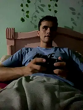 Snapshot of yeisex123 chatting on 10, 11, 2025 yeisex123 online show from 10, 11, 2025