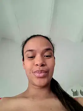 kyliecastell online show from 27, 11, 2025