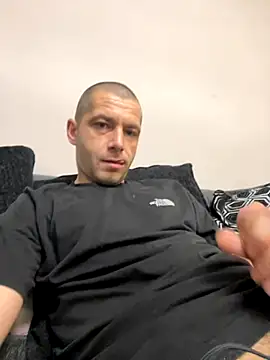 Kinkycouple142 online show from 11, 11, 2025