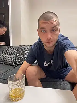 Kinkycouple142 online show from 6, 2, 2026