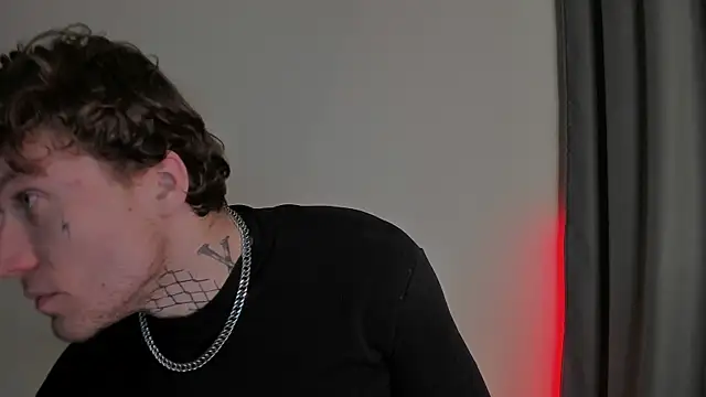 Huntall77 online show from 18, 11, 2025