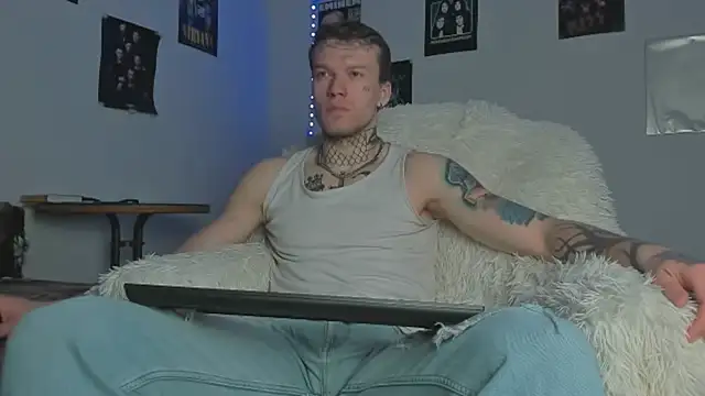 Huntall77 online show from 15, 4, 2026