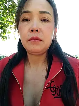 Snapshot of Feeling-hot chatting on 20, 11, 2025 Feeling-hot online show from 20, 11, 2025