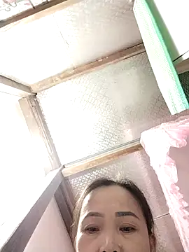 Snapshot of Feeling-hot chatting on 19, 12, 2025 Feeling-hot online show from 19, 12, 2025