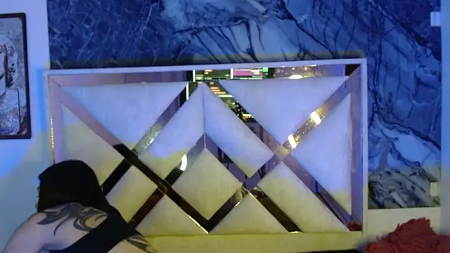 tael novacs online show from 19, 12, 2025