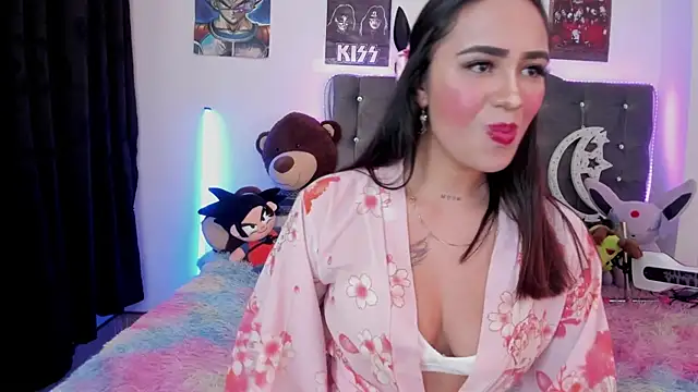 lunabritton1 online show from 15, 12, 2025