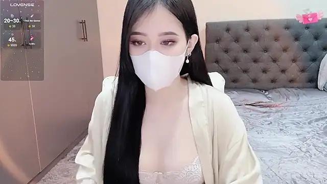 Lucii baby online show from 13, 1, 2026