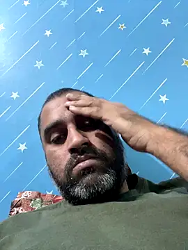 Snapshot of arjunforyou4 chatting on 14, 12, 2025 arjunforyou4 online show from 14, 12, 2025