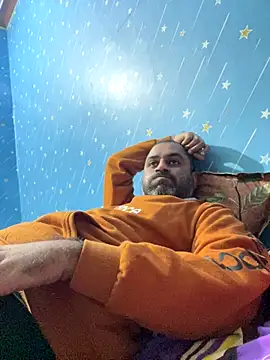 Snapshot of arjunforyou4 chatting on 16, 12, 2025 arjunforyou4 online show from 16, 12, 2025