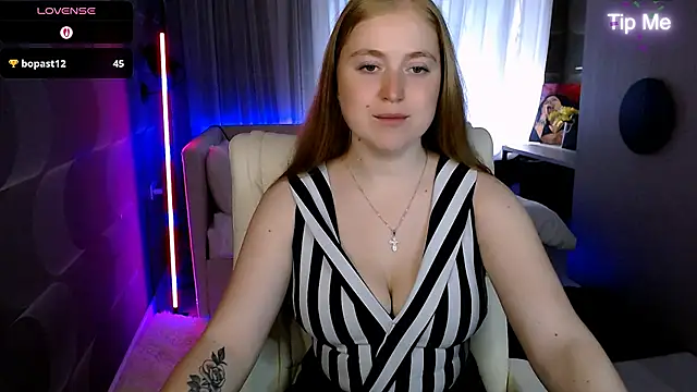 Snapshot of Kate_Moan chatting on 4, 6, 2026 Kate Moan online show from 4, 6, 2026