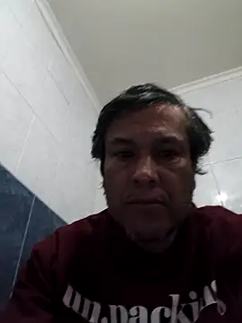 Snapshot of Riki121274 chatting on 10, 5, 2026 Riki121274 online show from 10, 5, 2026