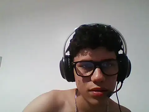 Snapshot of Kleyyysss chatting on 22, 7, 2026 Kleyyysss online show from 22, 7, 2026