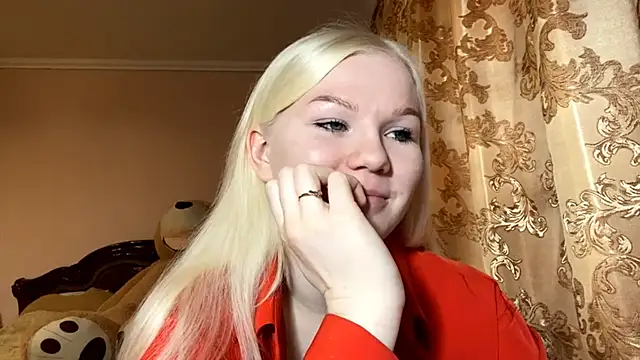 LynellMahe online show from 29, 11, 2025