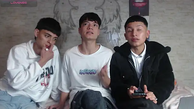 axel milo kairo and noa online show from 27, 11, 2025