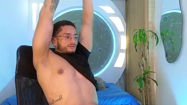 Snapshot of Alanrodgers chatting on 6, 3, 2026 Alanrodgers online show from 6, 3, 2026