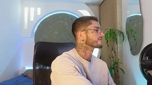 Snapshot of Alanrodgers chatting on 9, 3, 2026 Alanrodgers online show from 9, 3, 2026