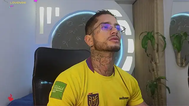 Snapshot of Alanrodgers chatting on 17, 3, 2026 Alanrodgers online show from 17, 3, 2026