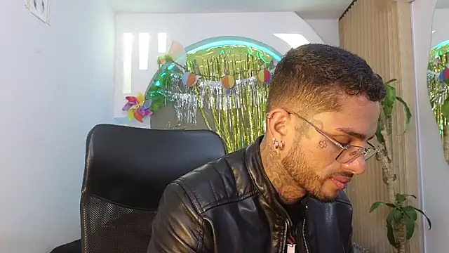 Snapshot of Alanrodgers chatting on 9, 4, 2026 Alanrodgers online show from 9, 4, 2026