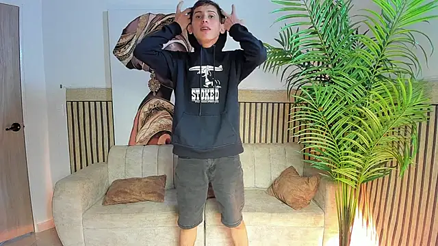 Justingsex1 online show from 18, 11, 2025