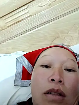 girl-hot2x online show from 8, 2, 2026