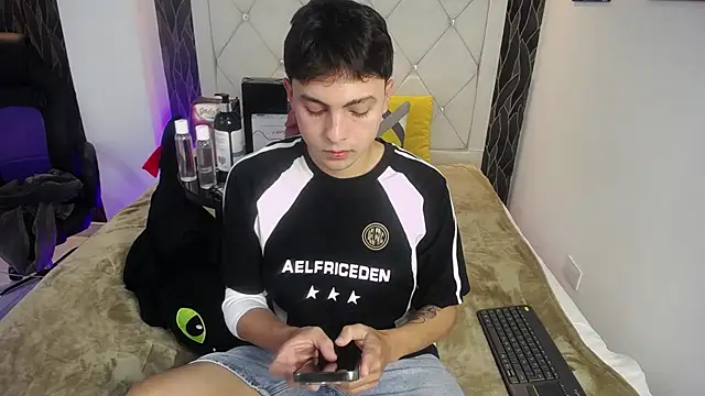 Samu FoXXX online show from 13, 1, 2026