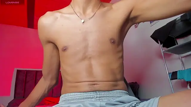 Snapshot of yesua28 chatting on 13, 4, 2026 yesua28 online show from 13, 4, 2026