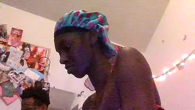 Her ForbiddenGarden online show from 14, 11, 2025