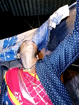 Snapshot of Neetujk chatting on 17, 11, 2025 Neetujk online show from 17, 11, 2025