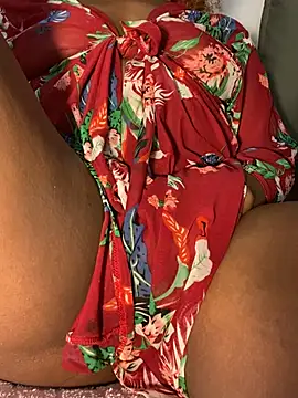 Snapshot of MaskedMuseXXX chatting on 22, 4, 2026 MaskedMuseXXX online show from 22, 4, 2026