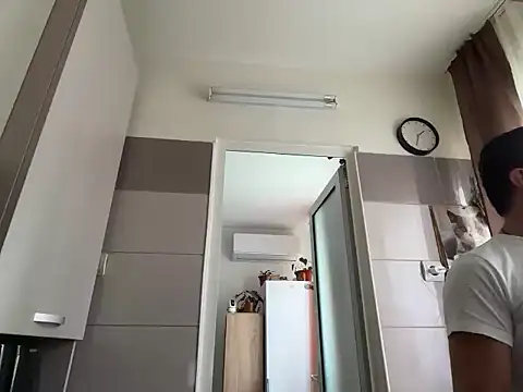 Tarkan19xxxx online show from 12, 11, 2025