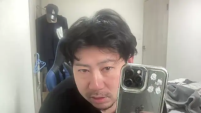 kenthilfiger online show from 13, 11, 2025