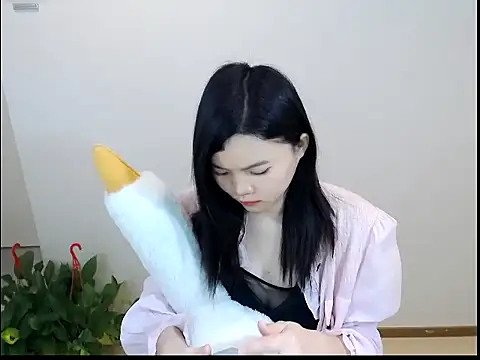 Snapshot of Shaurk chatting on 2, 2, 2026 Shaurk online show from 2, 2, 2026