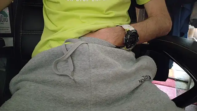 Chrisatmiami online show from 6, 3, 2026