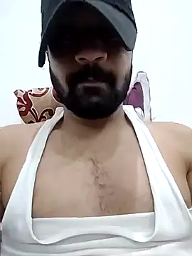 Snapshot of sexyarsh000 chatting on 12, 11, 2025 sexyarsh000 online show from 12, 11, 2025