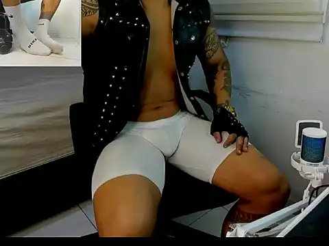 master leather online show from 13, 2, 2026