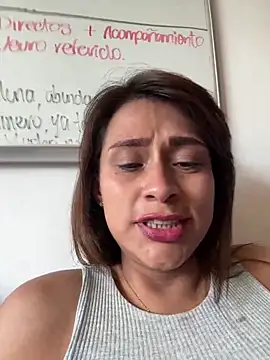 valeria absurdah online show from 17, 12, 2025