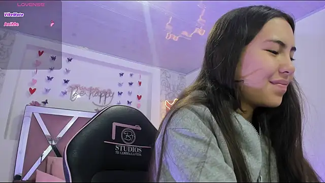 ISABELA TAY online show from 30, 3, 2026