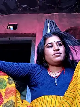 Hot kamla online show from 18, 4, 2026