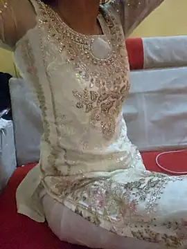 SLIMDIVAA online show from 3, 12, 2025