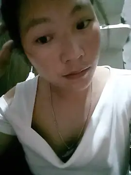 Snapshot of Micky_baby chatting on 6, 7, 2026 Micky baby online show from 6, 7, 2026