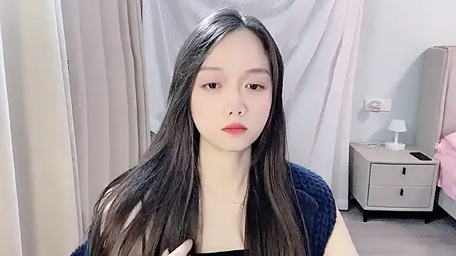 Snapshot of BoiI2u chatting on 14, 11, 2025 BoiI2u online show from 14, 11, 2025